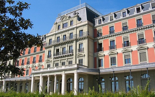 Chinh phục học bổng 30% toàn khoá trường International Institute in Geneva (IIG) Thụy Sĩ 2026