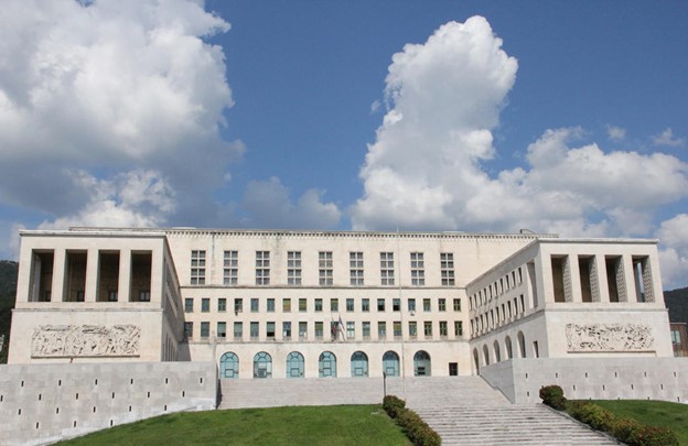 Chúc mừng học sinh Đinh Thanh Viễn nhận được visa du học Ý trường Đại học Trieste